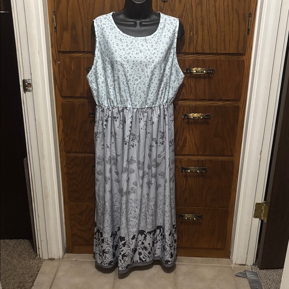 SHEIN Light Gray Patterned Maxi Dress